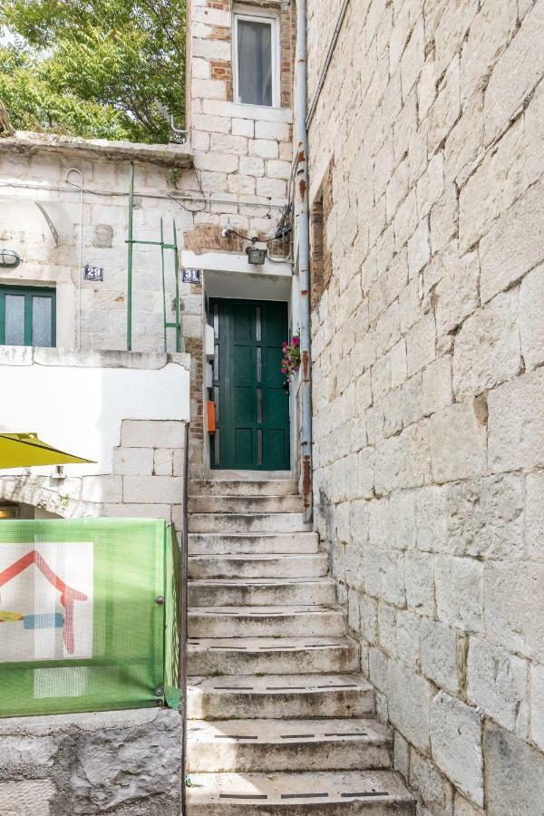 Studio Nana - By Golden Gate In Old Town 스플리트 외부 사진